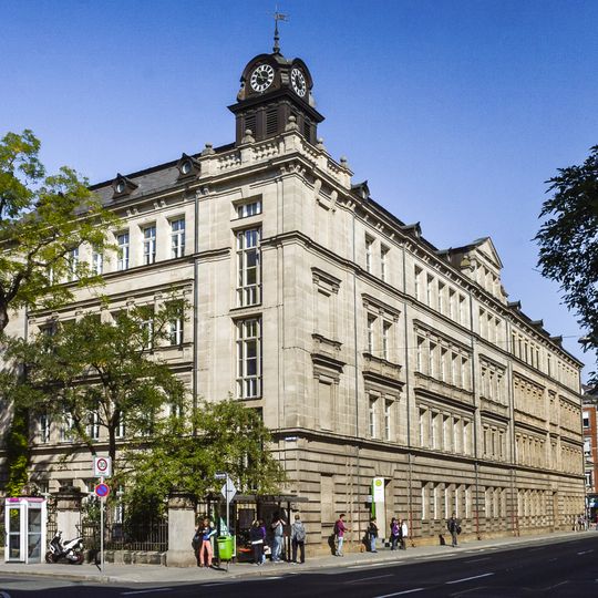 Volksschule Schwabacher Straße