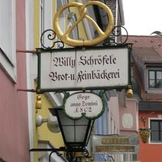 Schloßbergstraße 8