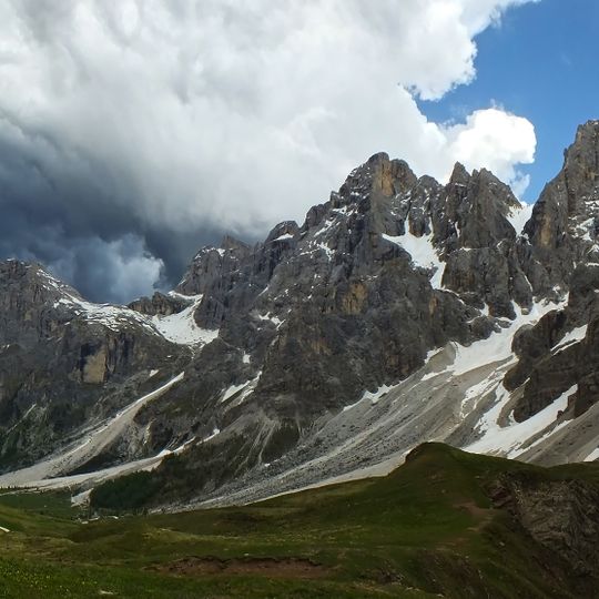 Pale di San Martino: Focobon, Pape - San Lucano, Agner - Croda Granda
