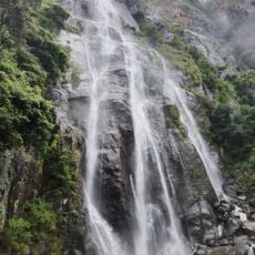 Bambarakanda Falls