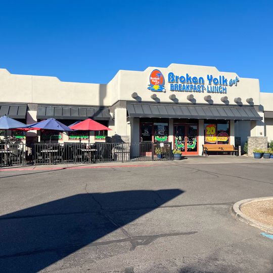 Broken Yolk Cafe