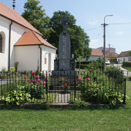 World War I memorial in Starovičky