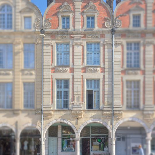 Immeuble, 21 place des Héros