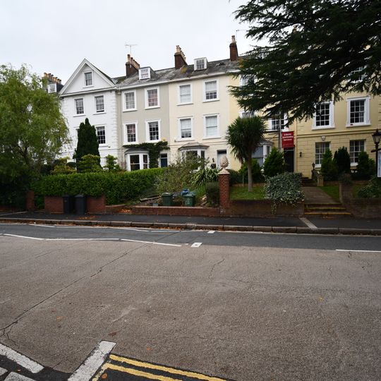 9-17, New North Road