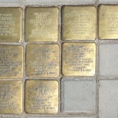 Stolperstein en memoria de Ernst Michael Steiner