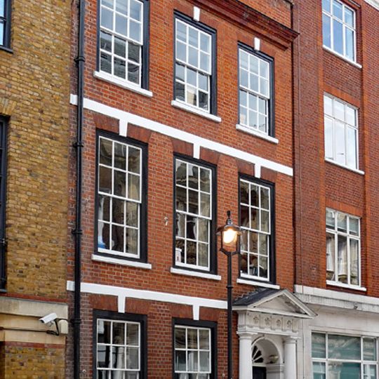 14, Essex Street Wc2