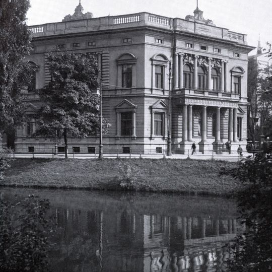 Trinkaus-Palais