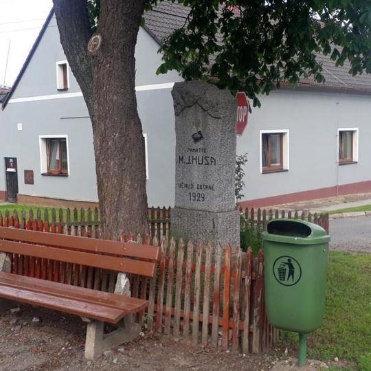 Pomník padlým v Krupé