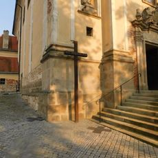 Misijní kříž před kostelem svatého Bartoloměje v Napajedlech
