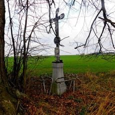 Kříž na severovýchodním okraji Dunic