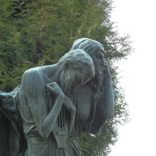 Tvůrce a jeho sestra Bolest