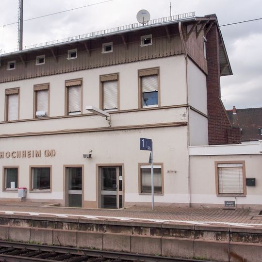 Hochheim station