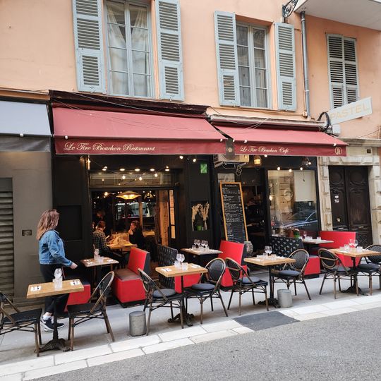 Le Tire Bouchon