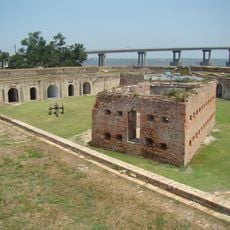 Fort Pike
