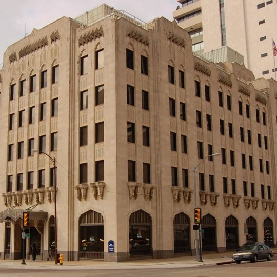 Art Deco Lofts and Apartments