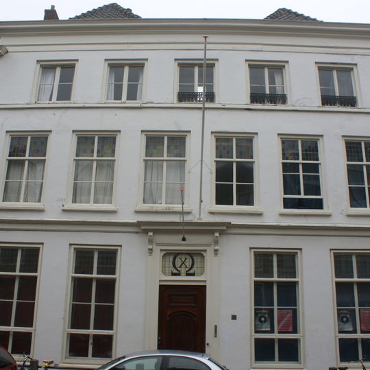 Papengracht 6, Leiden
