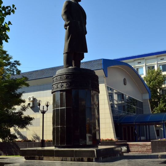 Lenin monument in Elista