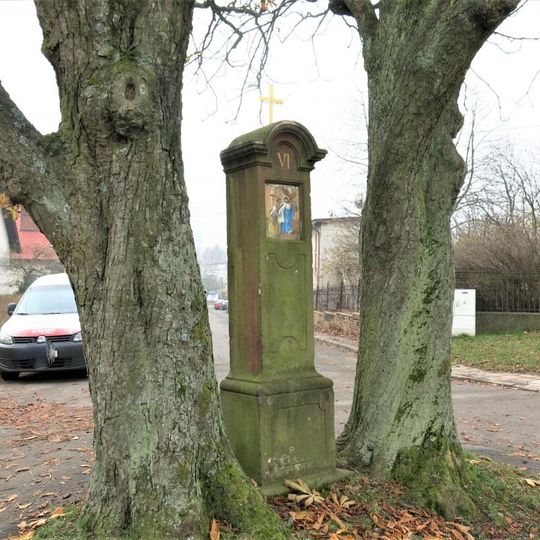 Kaplička VI. zastavení křížové cesty v Nové Pace