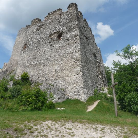 Hrad Tematín, bastión