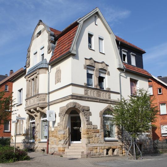 Jugendstil-Eckhaus