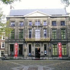 Lange Voorhout Palace