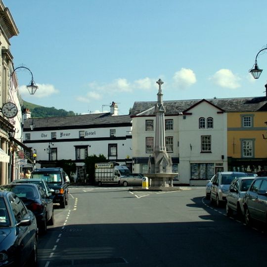 Crickhowell