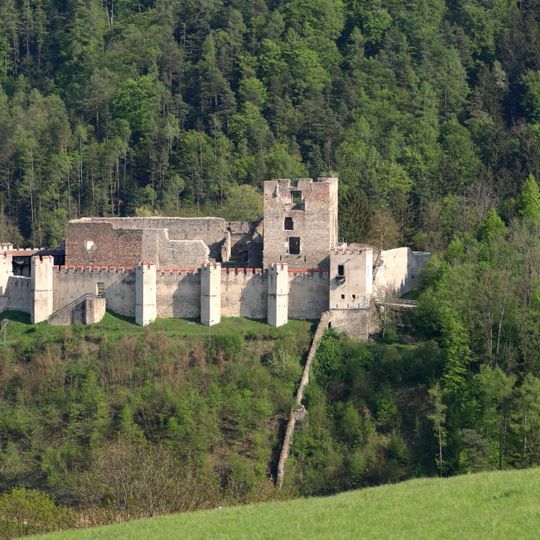 Burgruine Kirchschlag
