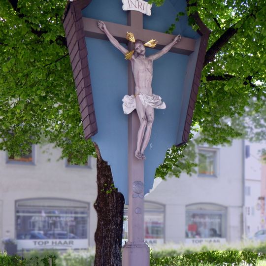 Kreuz am Rathausplatz