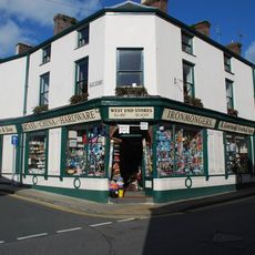 No.9 Gaol Street (R.Gwynedd Evans & Son)