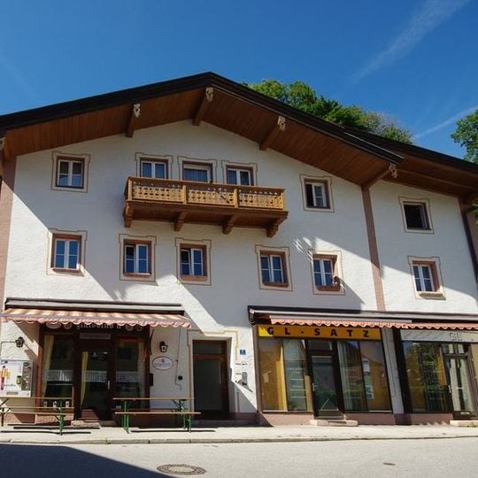 Wohnhaus, sogenanntes Gegenfurtnerhaus