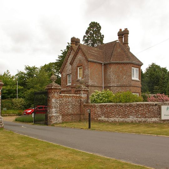 South Lodge