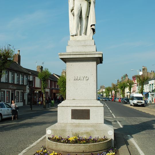 Mayo Statue