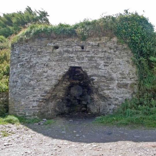 Limekiln Approximately 70 Metres North Of Coastguard Cottages