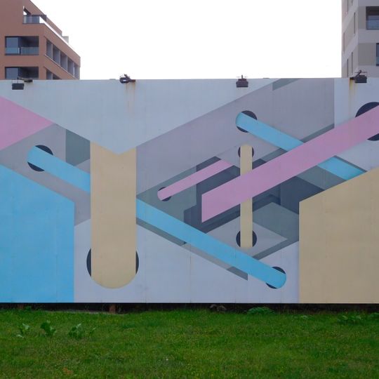 Mural in front of Pragovka Gallery