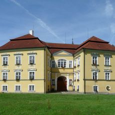 Zámek Proseč-Obořiště