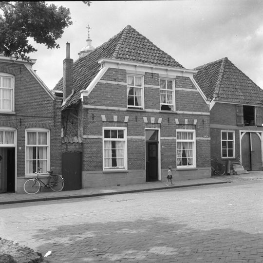 Vakwerk-huis met vernieuwde voorgevel