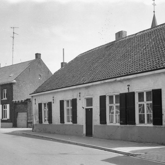 Dorpstraat 5, Grathem