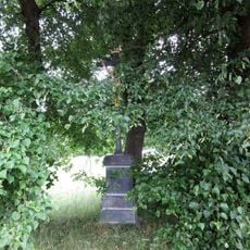 Kříž východně od Hutí pod Třemšínem