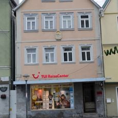 Wohn- und Geschäftshaus