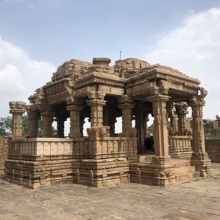 Garhi Padavali Temple