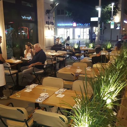 Cafe Popular