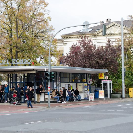 Ehemalige Wartehalle der ehemaligen Reichspostdirektion, heute Kiosk