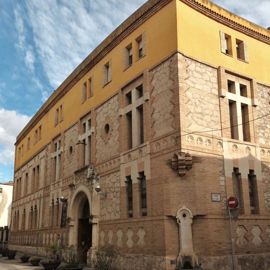 Antic Hospital Comarcal