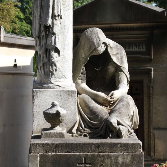 Grave of Desbassayns