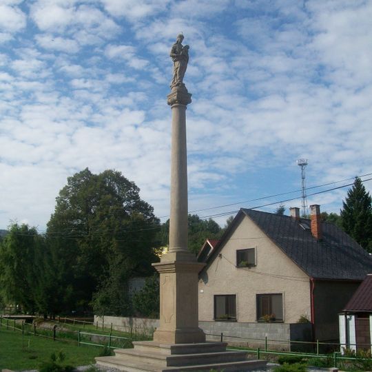 Mariánsky stĺp, socha