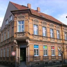 Wohnhaus in Ecklage Hoyerswerdaer Straße 2