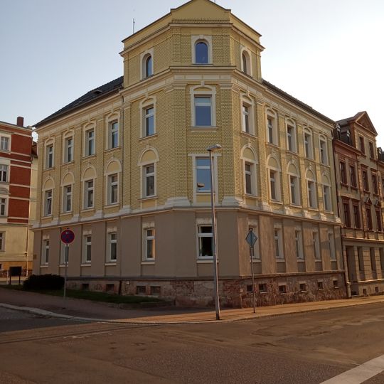 Mietshaus in Ecklage August-Bebel-Straße 9