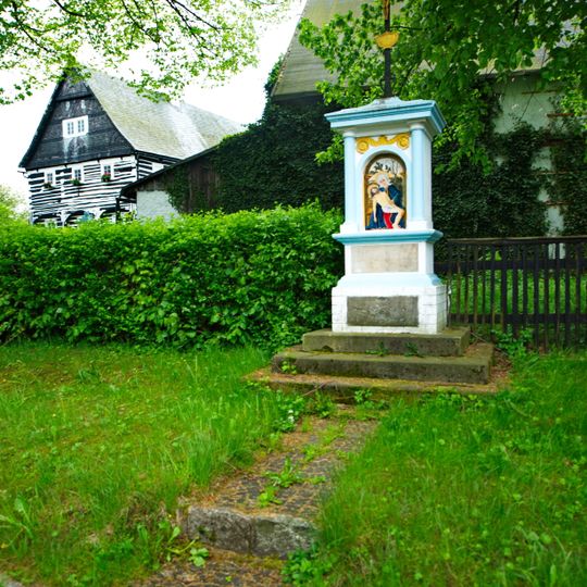 Kříž u čp. 3 v Rynolticích