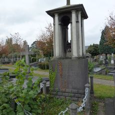 Grafzerk uit 1896 voor J. Raymakers in strenge Neo-Renaissance stijl