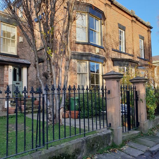 8 And 10, Hadassah Grove